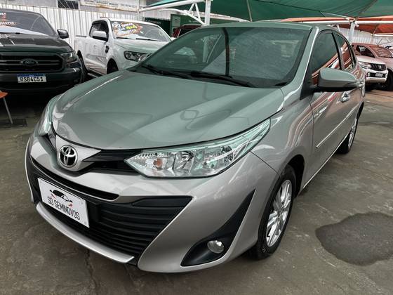 TOYOTA YARIS 1.5 16V FLEX SEDAN XL MULTIDRIVE TOYOTA YARIS 1.5 16V FLEX SEDAN XL MULTIDRIVE